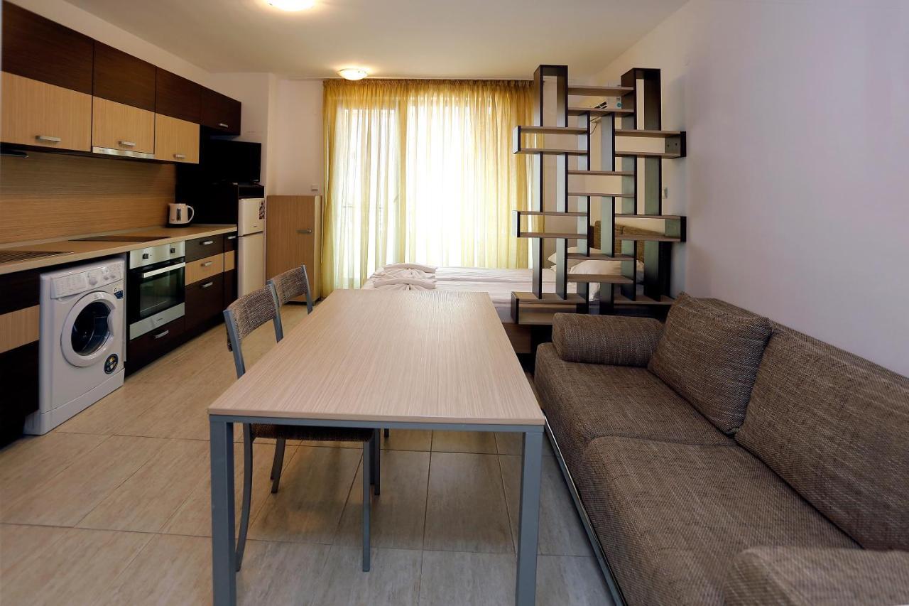 Low Cost Apartments In Green Life Sozopol Eksteriør bilde