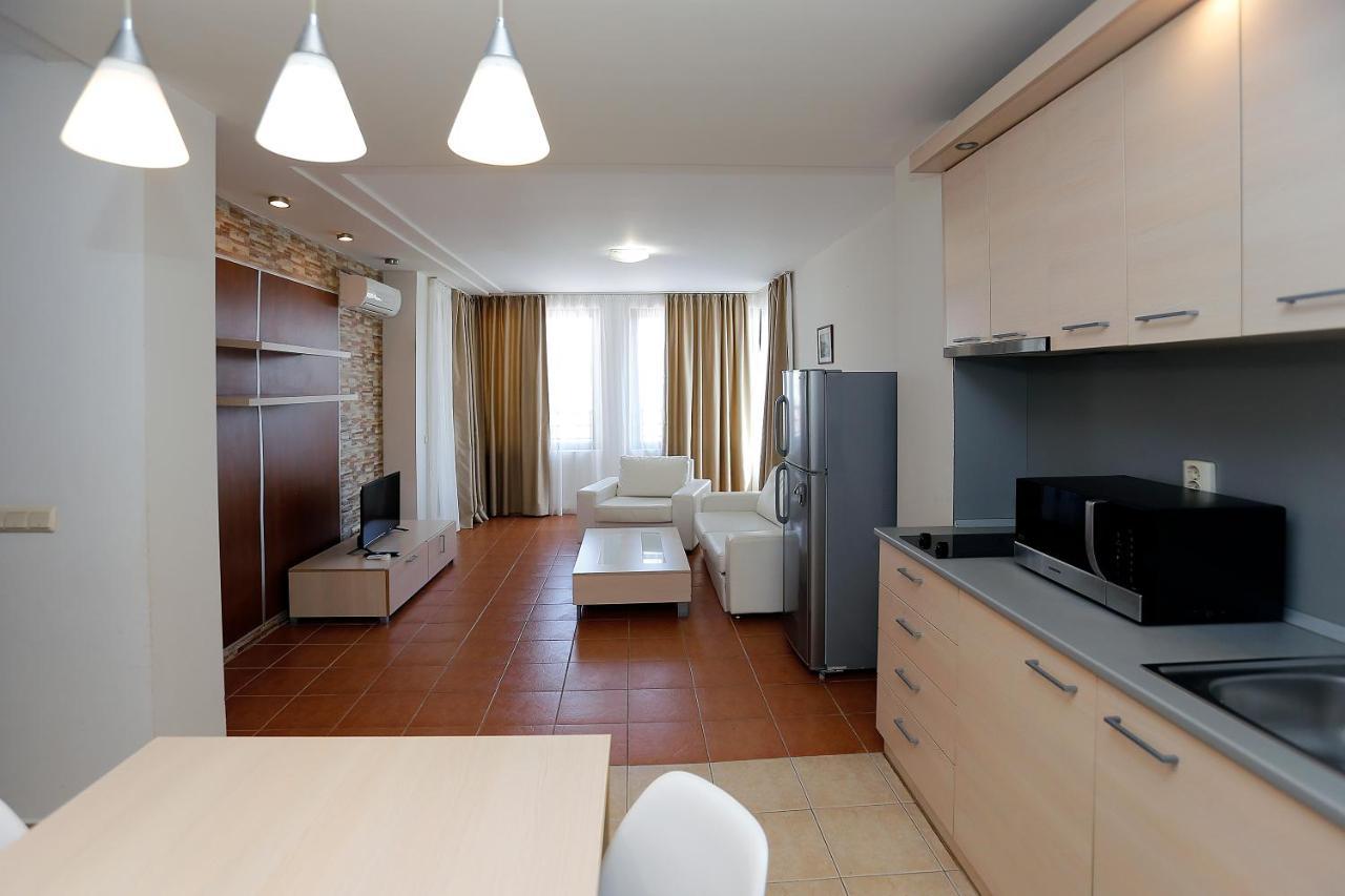 Low Cost Apartments In Green Life Sozopol Eksteriør bilde